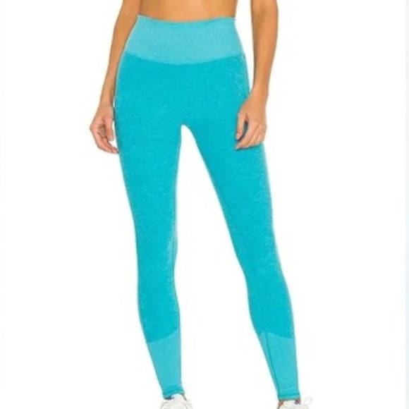 ALO Yoga Pants - ALO Yoga Alosoft Leggings in Bright Aqua Heather Sz S